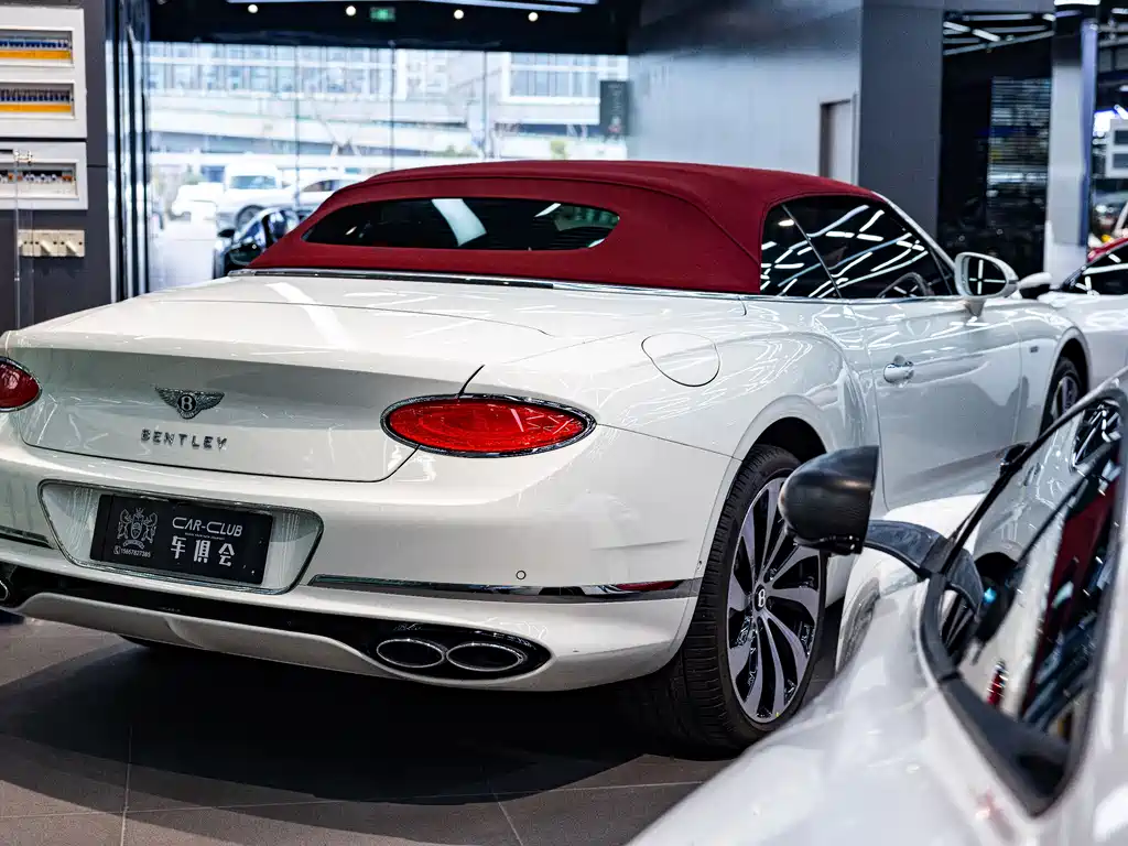 BENTLEY CONTINENTAL