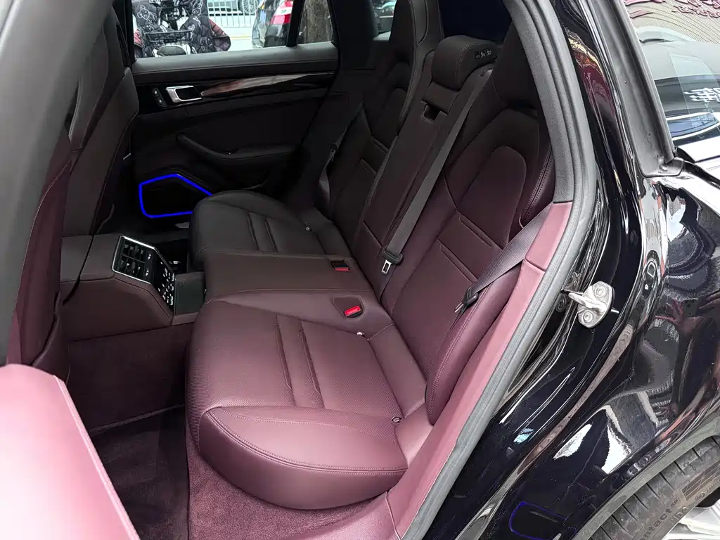 Porsche Panamera — миниатюра 23