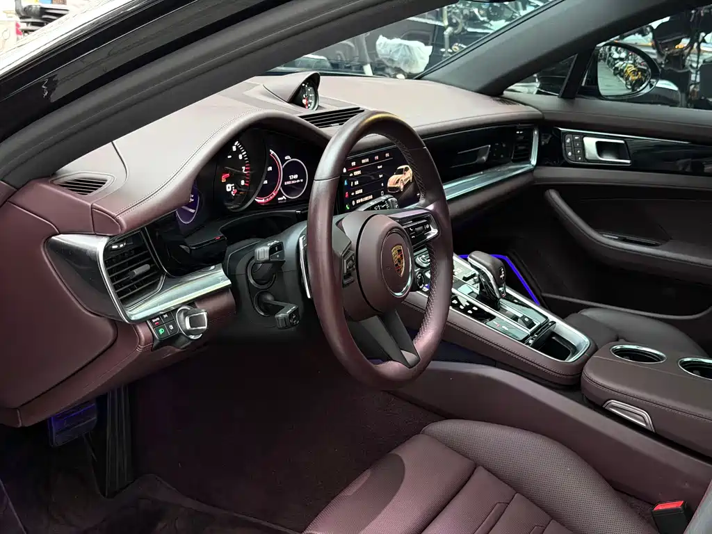 Porsche Panamera — миниатюра 19