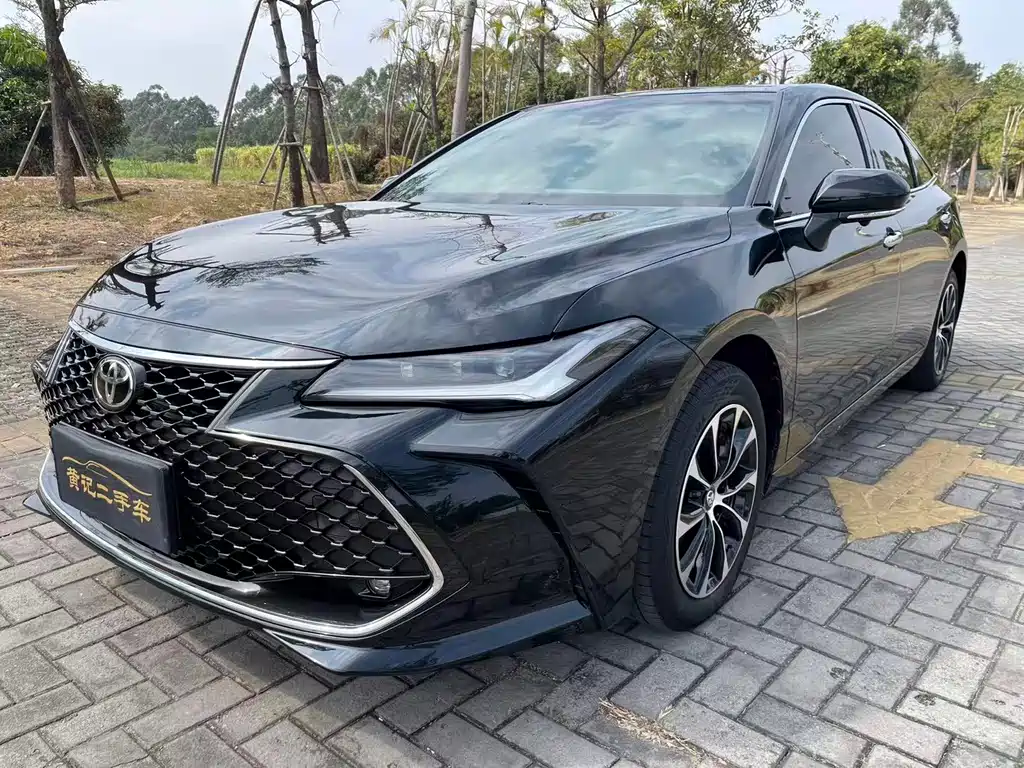 TOYOTA ASIAN DRAGON
