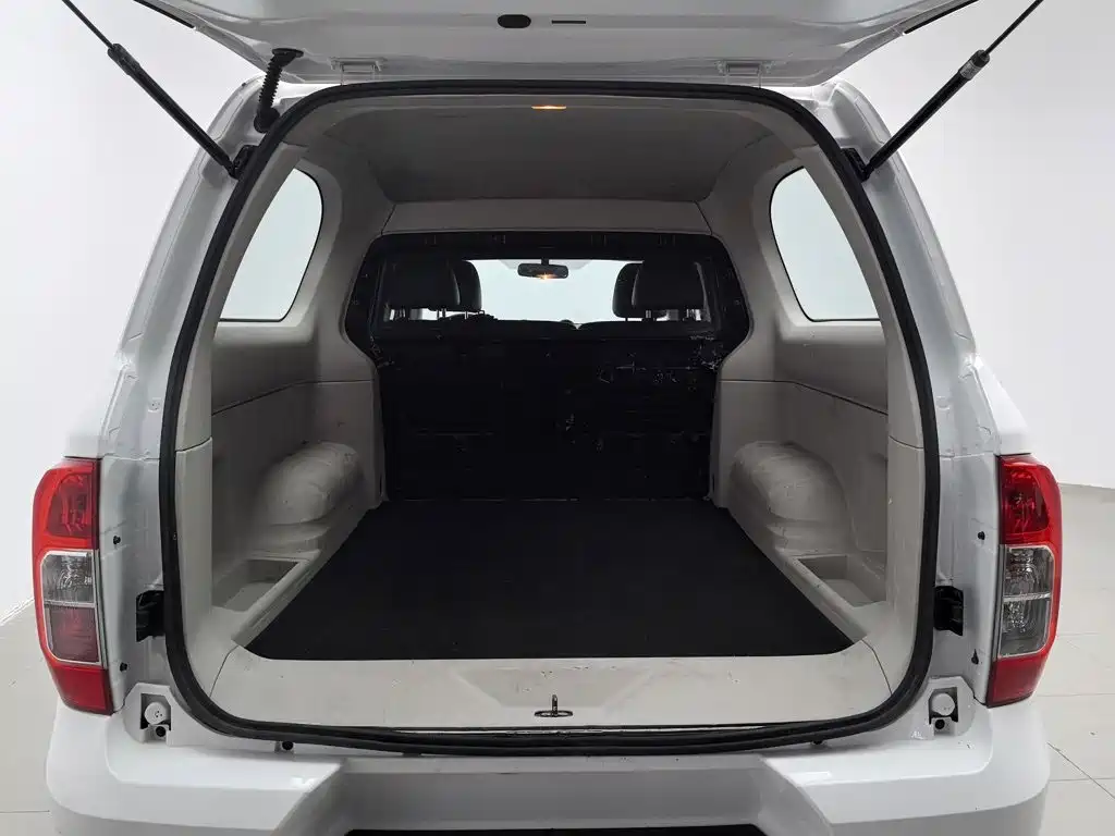 Dongfeng Palasso — миниатюра 16