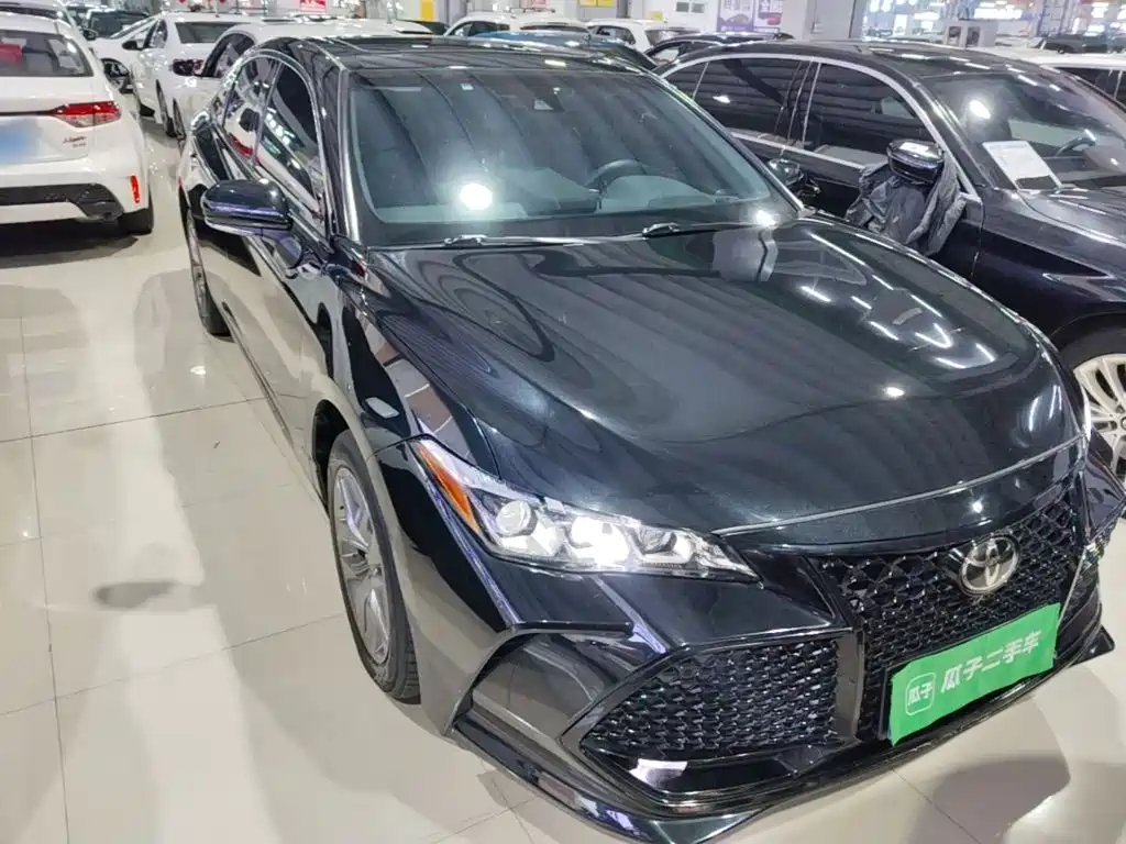 Toyota Avalon — миниатюра 3