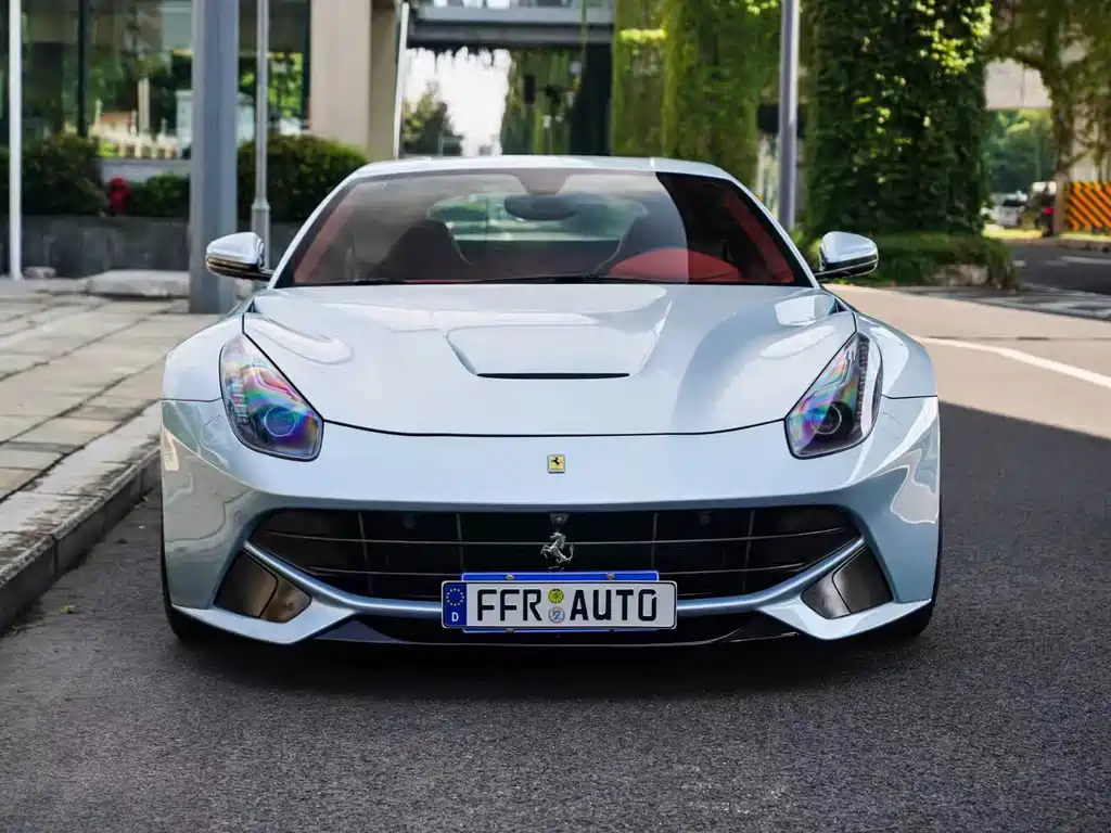 Ferrari F12berlinetta — миниатюра 9