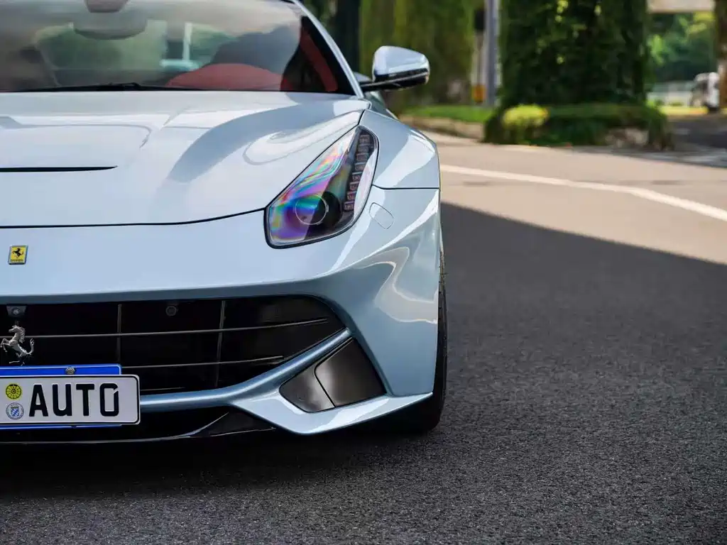 Ferrari F12berlinetta — миниатюра 16