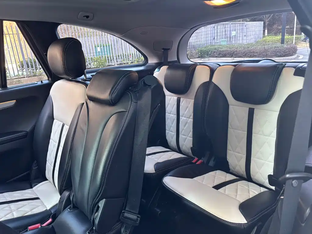 MERCEDES-BENZ R CLASS