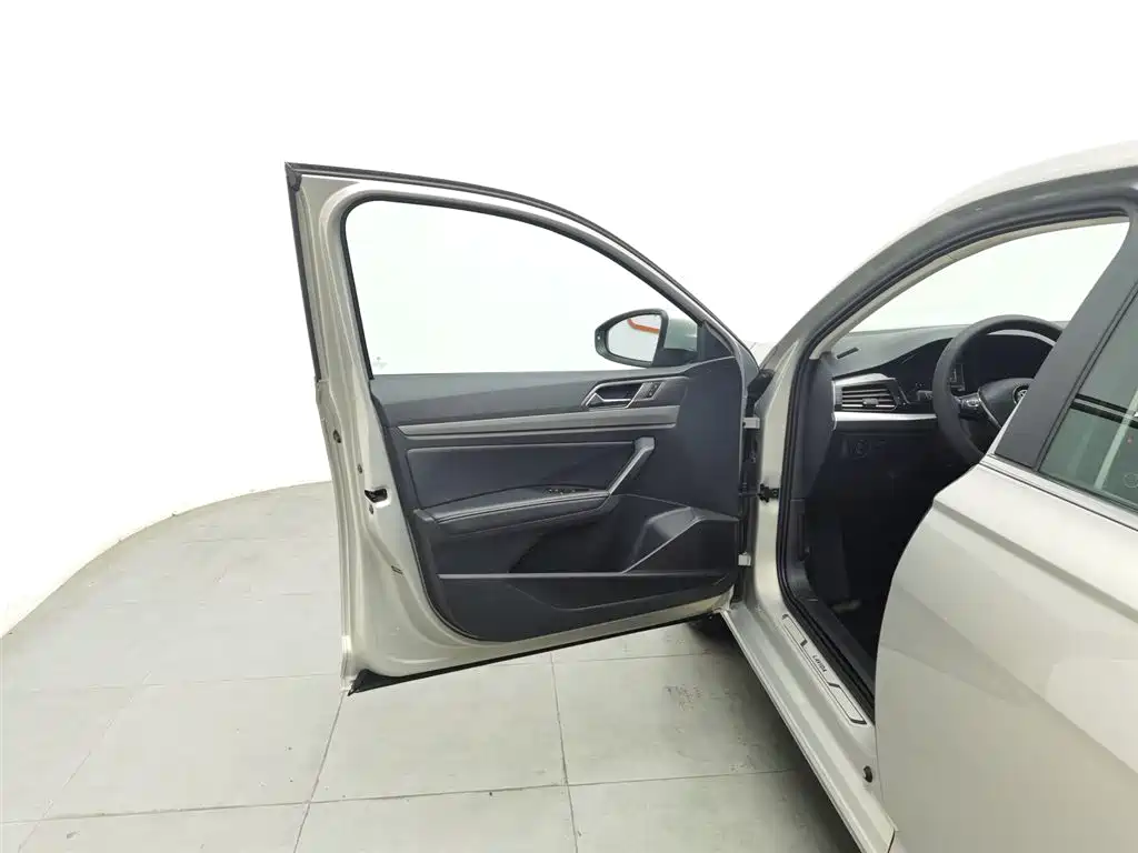 Volkswagen Lavida 2019 1.5L AT Comfort VI