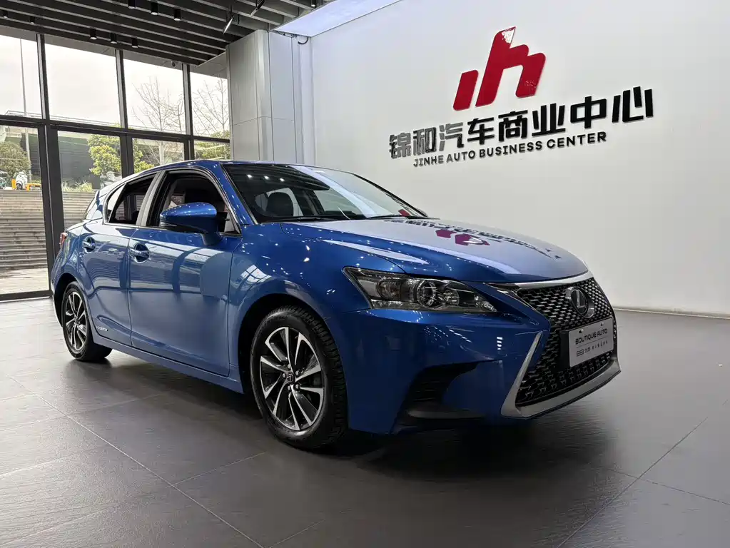 LEXUS CT