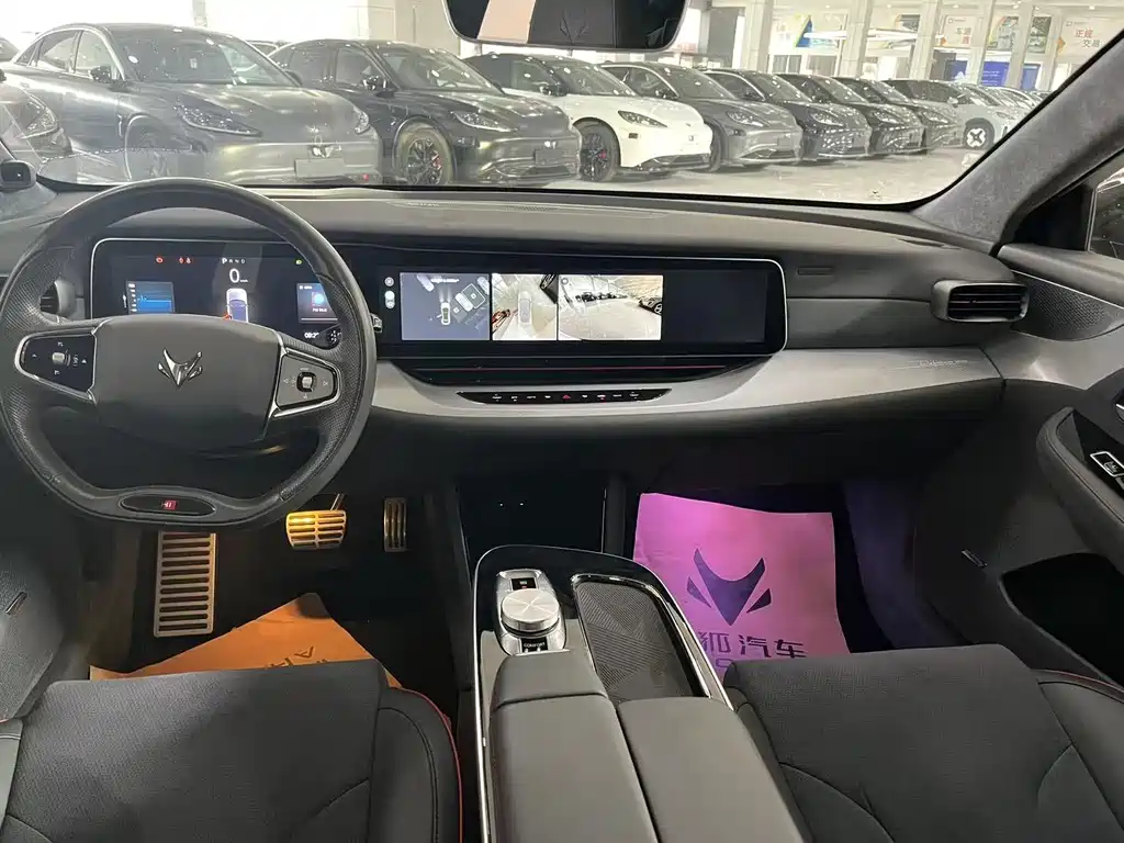 ARCFOX Alpha S — миниатюра 9