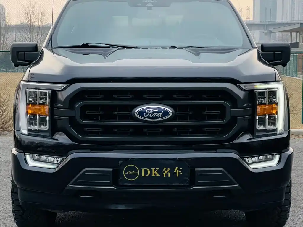 Ford F-150 Raptor 2023