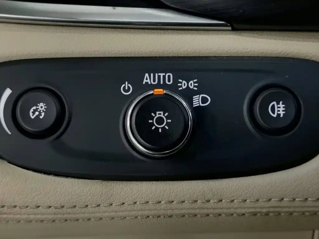 Buick GL8 — миниатюра 21