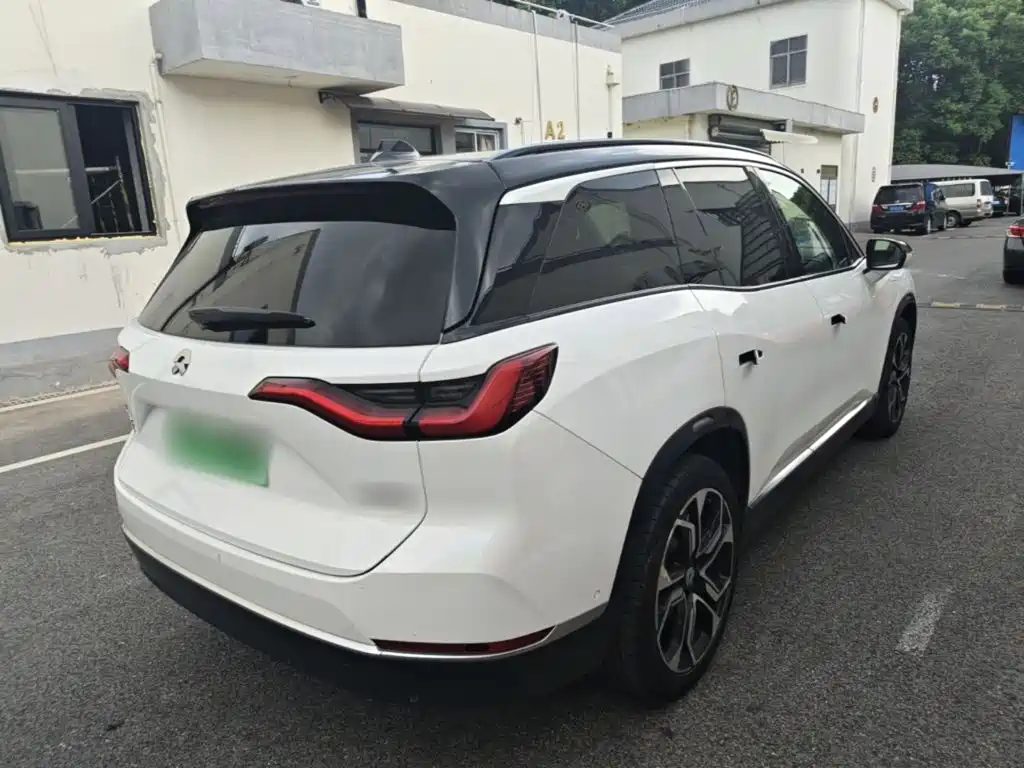 NIO ES8 — миниатюра 7