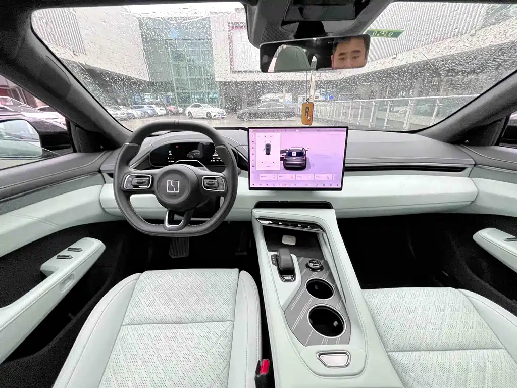 ZEEKR EXTREME KRYPTON 001