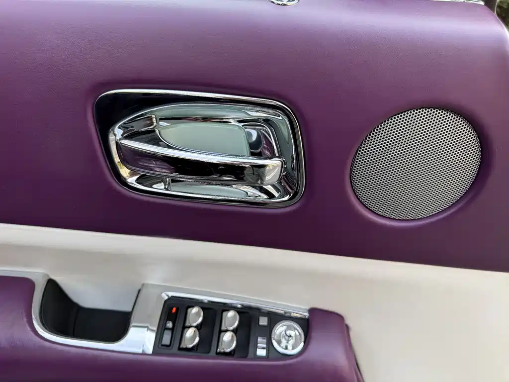 Rolls-Royce Wraith — миниатюра 11