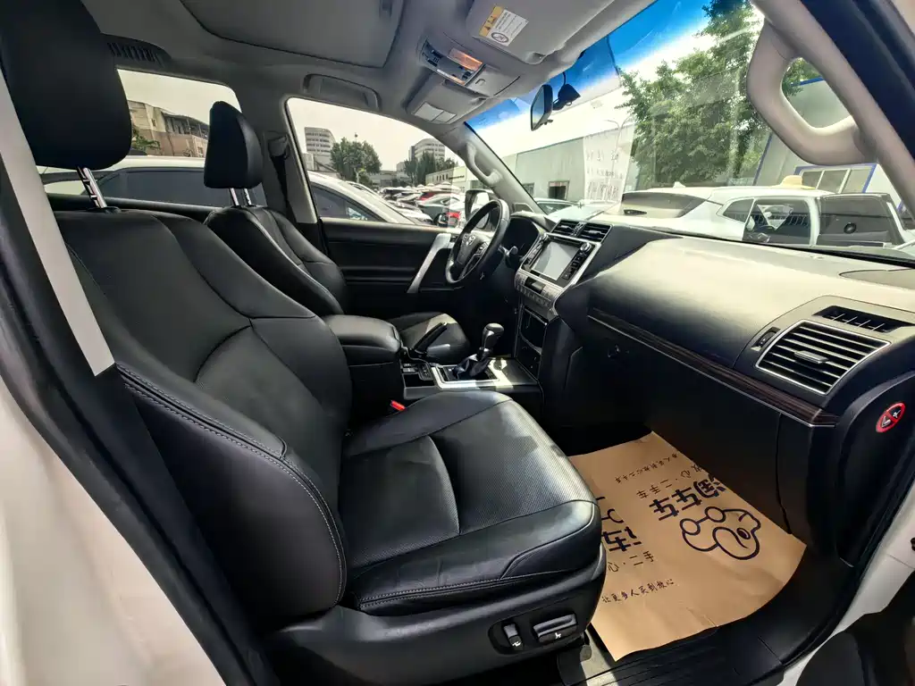Toyota Land Cruiser Prado 2018 3.5L AT TX-L