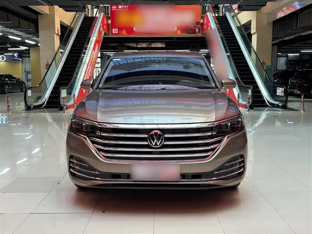 Volkswagen Viloran 2020 380TSI Luxury
