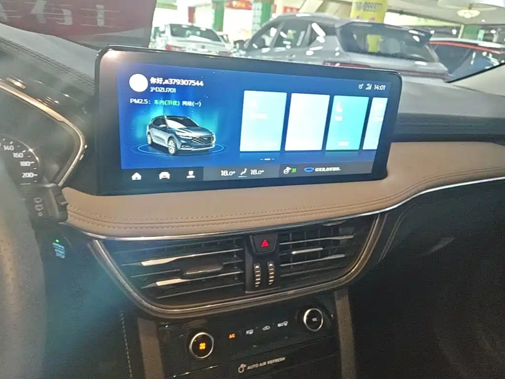 Ford Escape — миниатюра 13