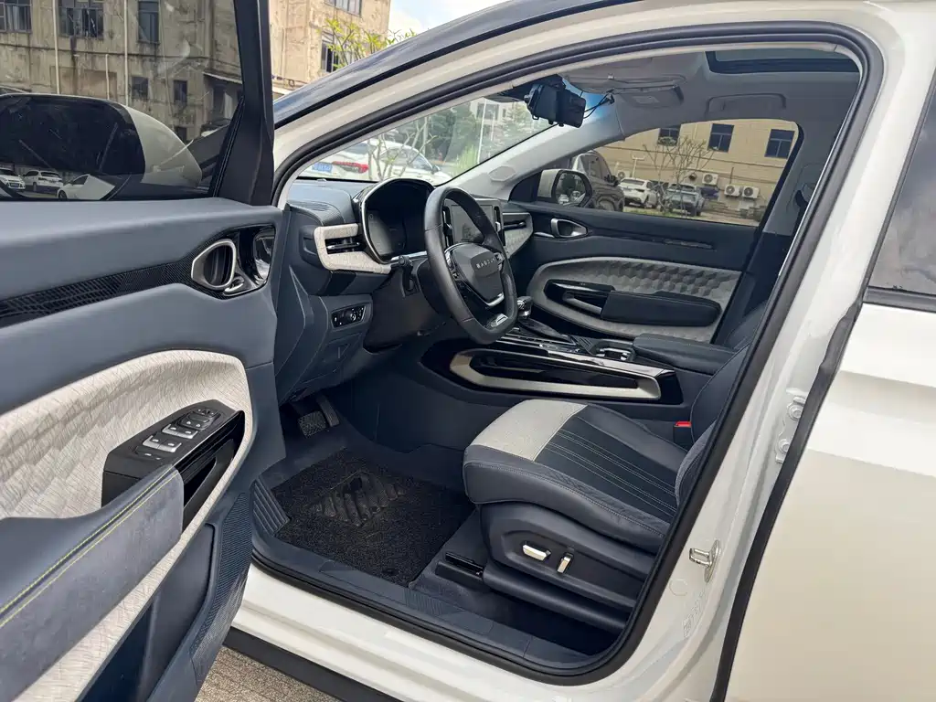 Baojun RM-5 — миниатюра 8
