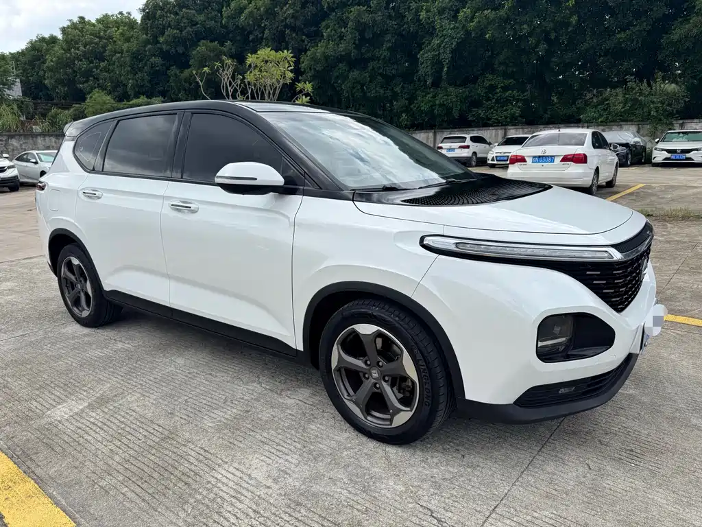 Baojun RM-5 — миниатюра 3