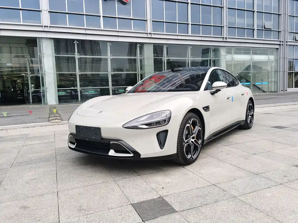 Xiaomi SU7 0