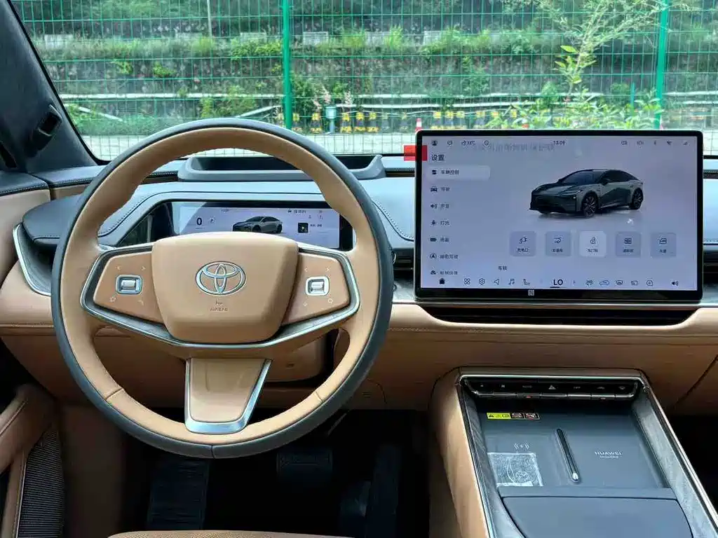 Toyota bZ7 — миниатюра 6