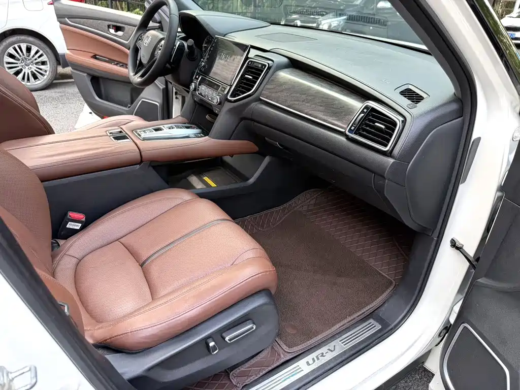 Honda UR-V — миниатюра 6