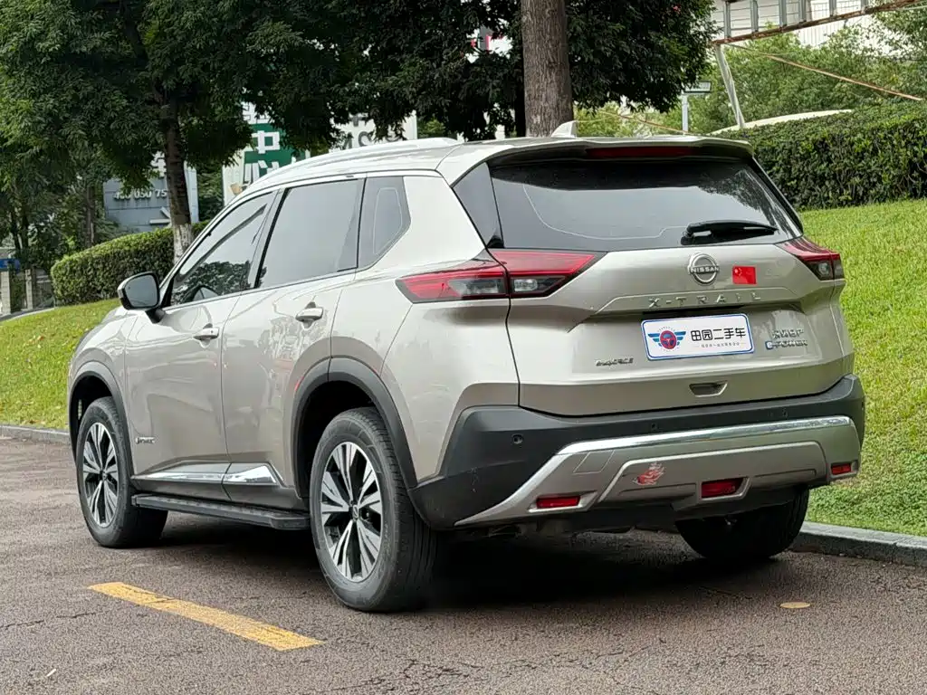 Nissan X-Trail — миниатюра 4