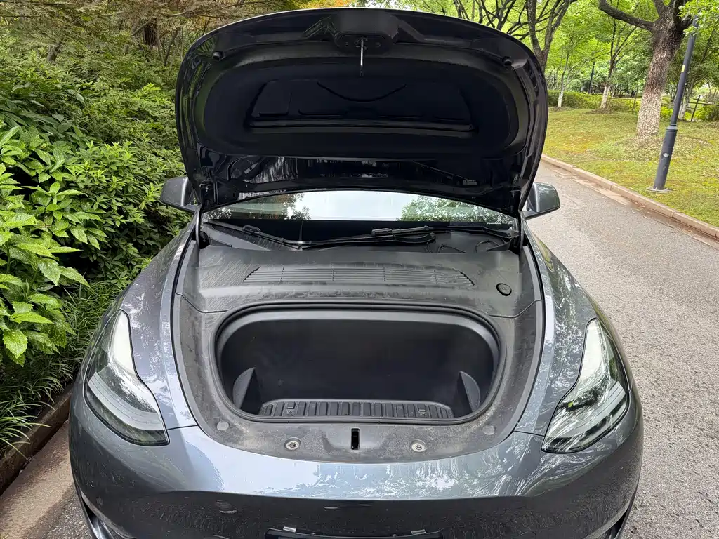 Tesla Model Y 2021 3D7