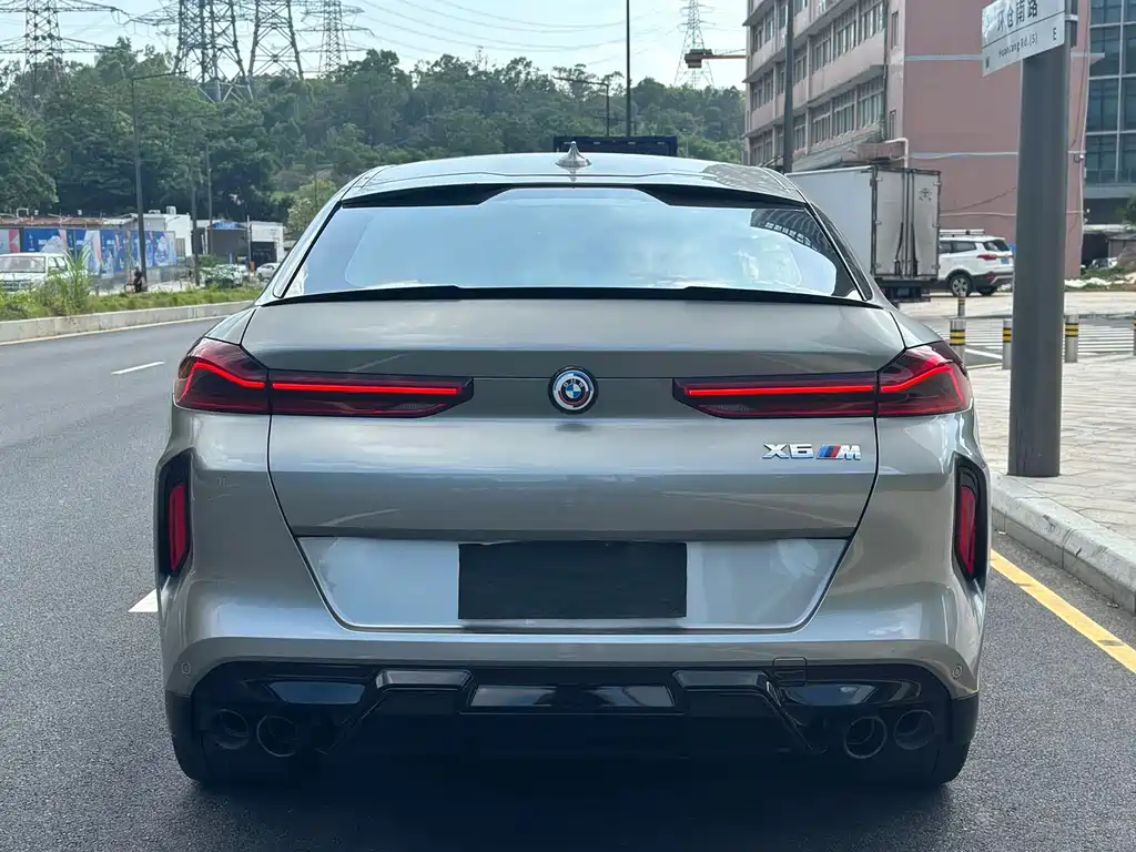 BMW X6 M — миниатюра 12