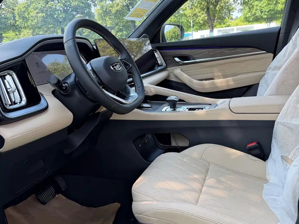Geely Xingyue L — миниатюра 8