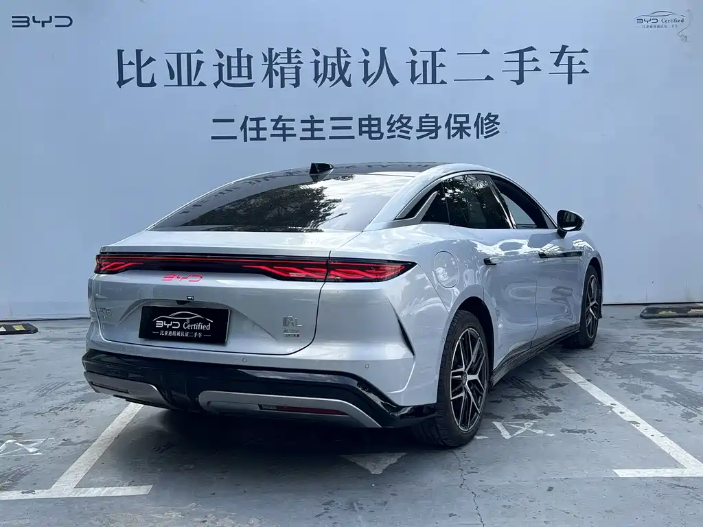 BYD Han L 2025 EV Flagship