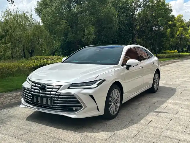 TOYOTA ASIAN DRAGON