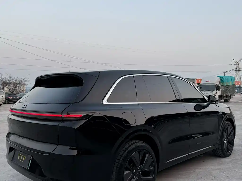 Li Auto IDEAL L6
