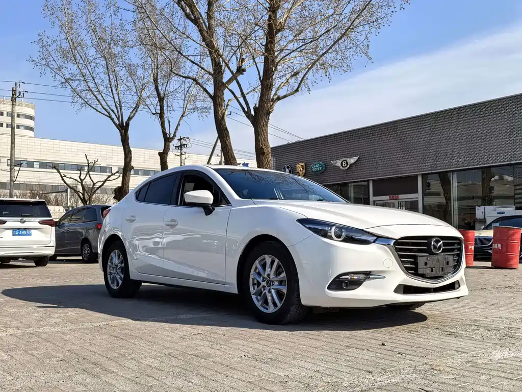 MAZDA 3 ANGKESAILA