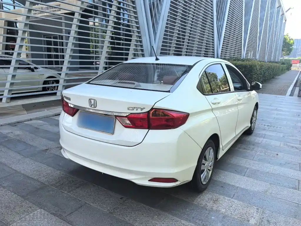 Honda City — миниатюра 7