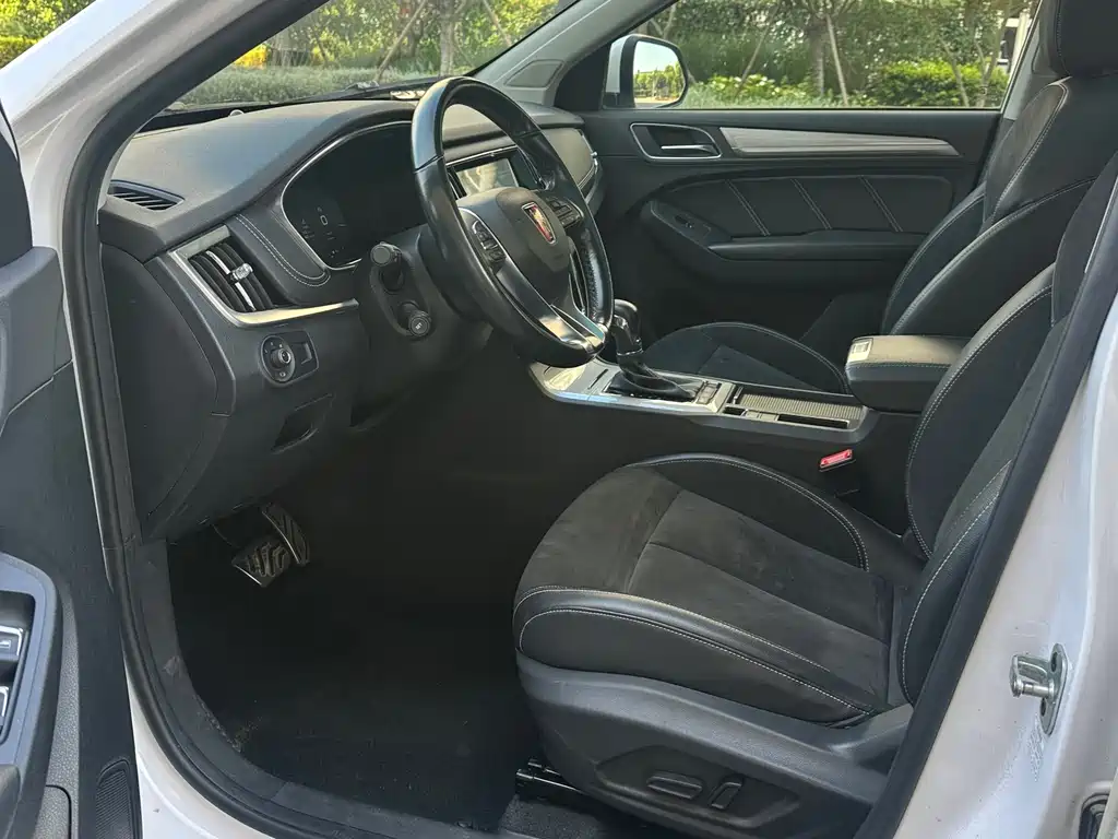 Roewe RX5 New Energy — миниатюра 5