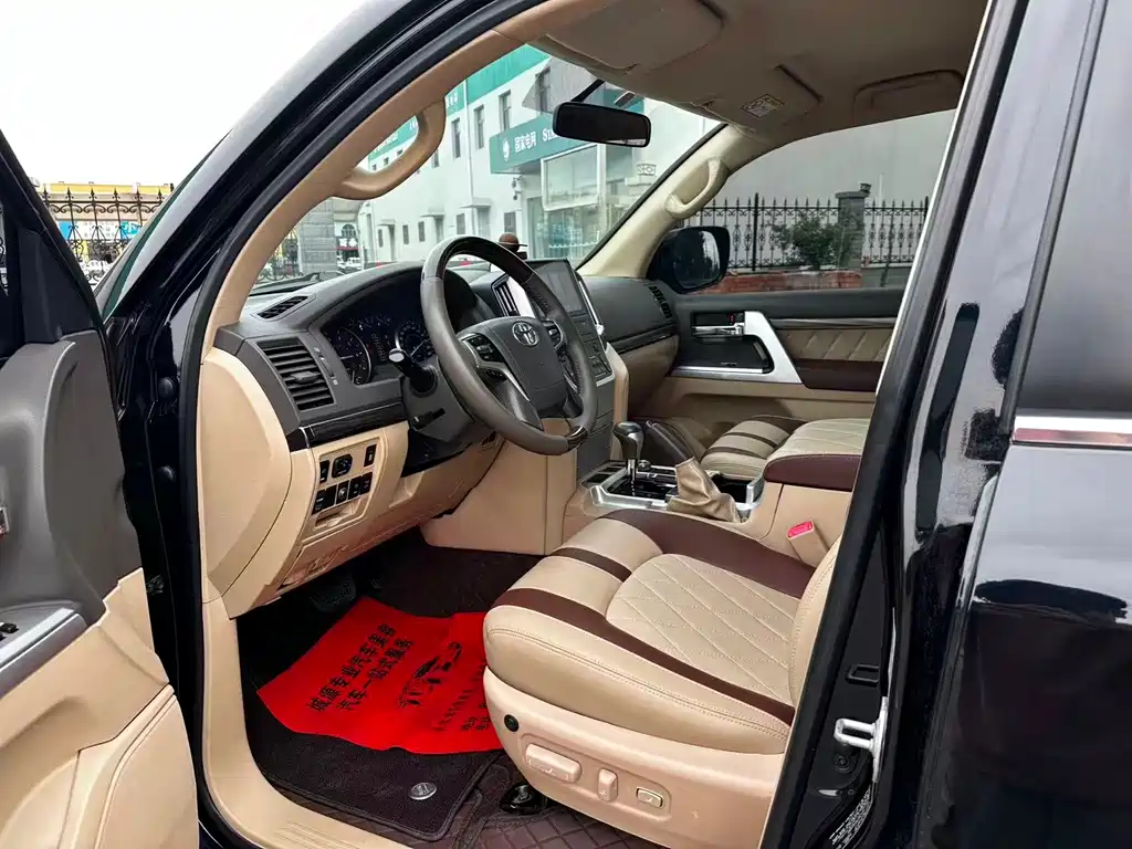 Toyota Land Cruiser 2015 4.0L V6