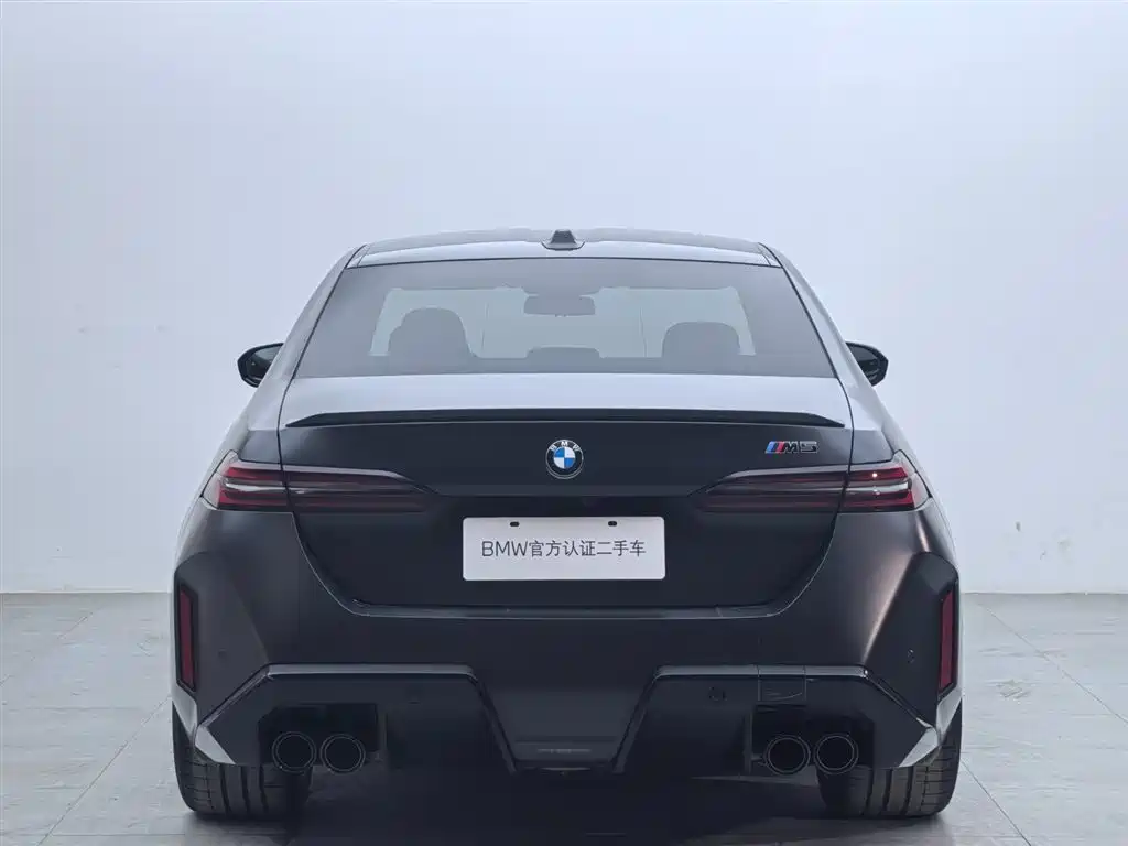 BMW M5 2025 M5