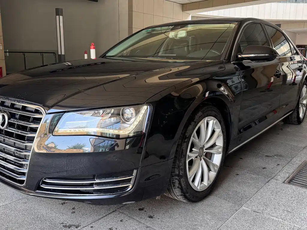 Audi A8 2011