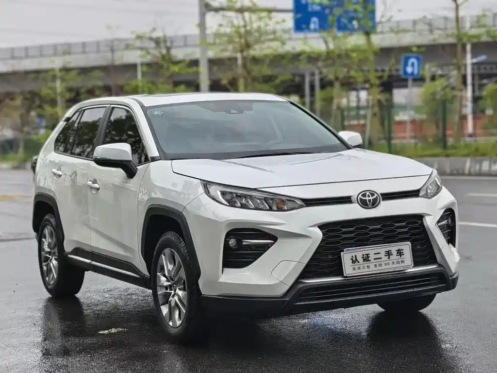Toyota Wildlander 2022 2.0L CVT Luxury