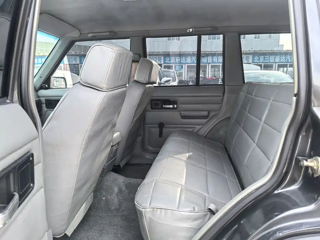 Jeep BAIC JEEP 95 2.5L
