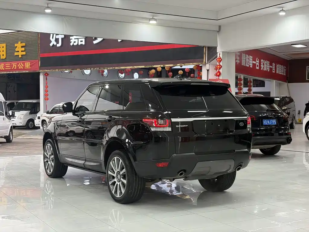 Land Rover Range Rover Sport 2017 3.0 SC V6 SE