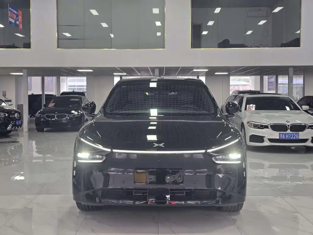XPeng PengG7 — миниатюра 2