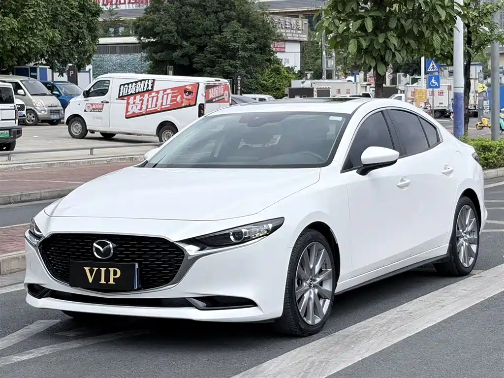 Mazda 3 Axela 2020