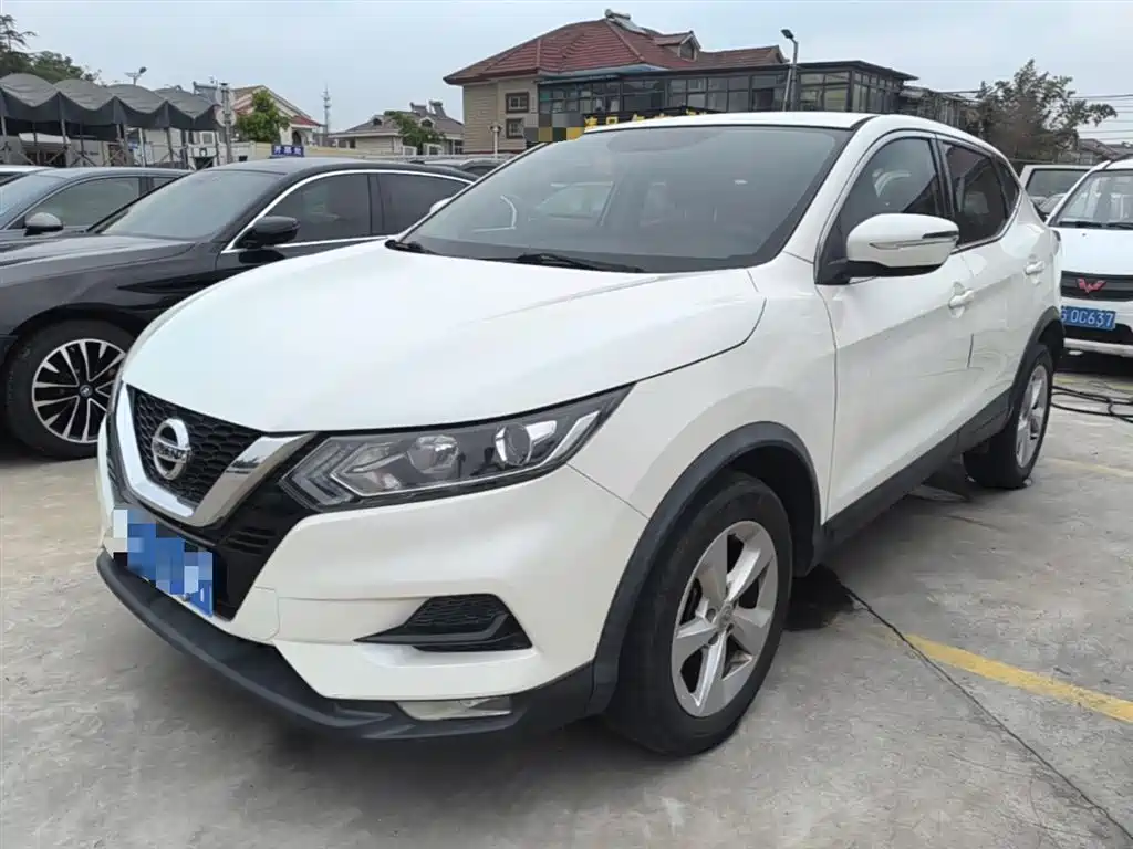 Купить Nissan Qashqai