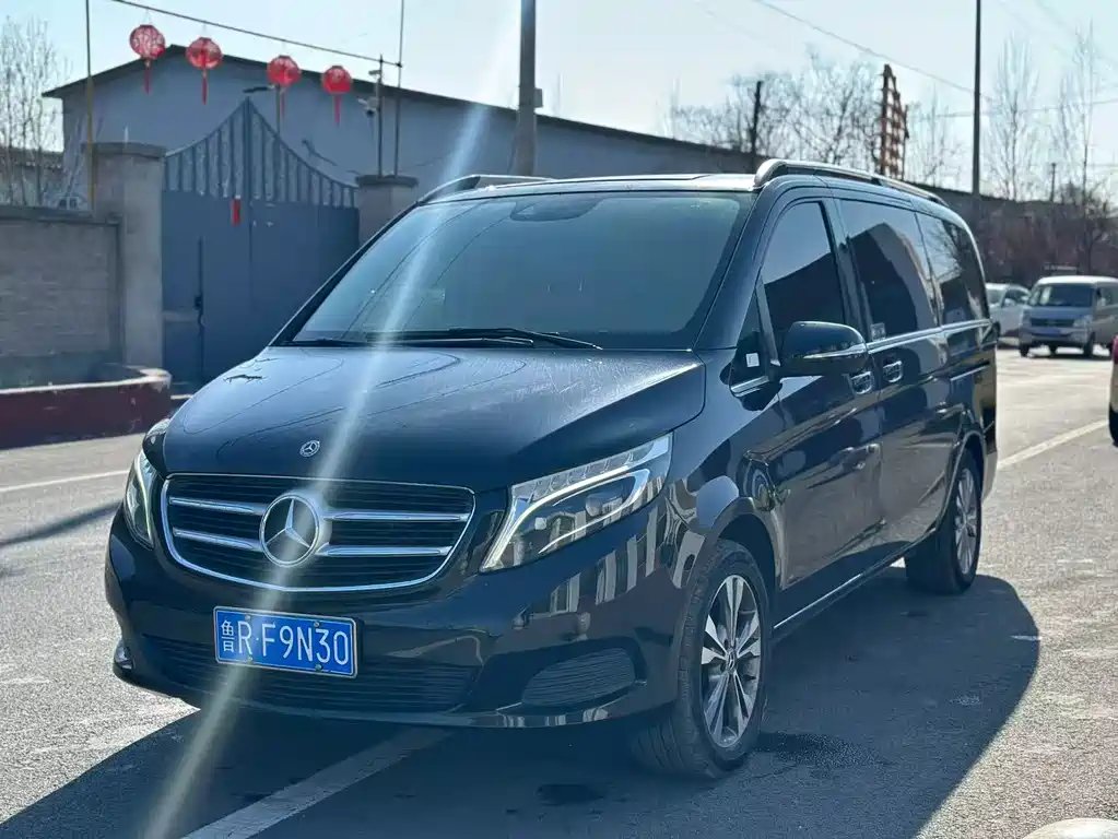 Mercedes-Benz V-Class V 2018 V 260 VI
