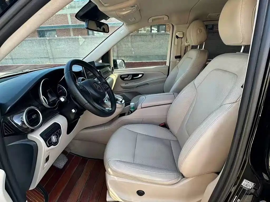 Mercedes-Benz V-Class V 2018 V 260 VI