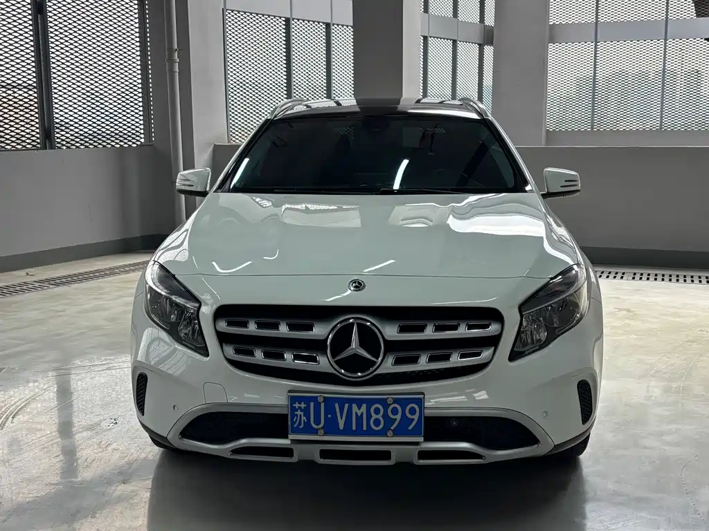 Mercedes-Benz GLA 2020