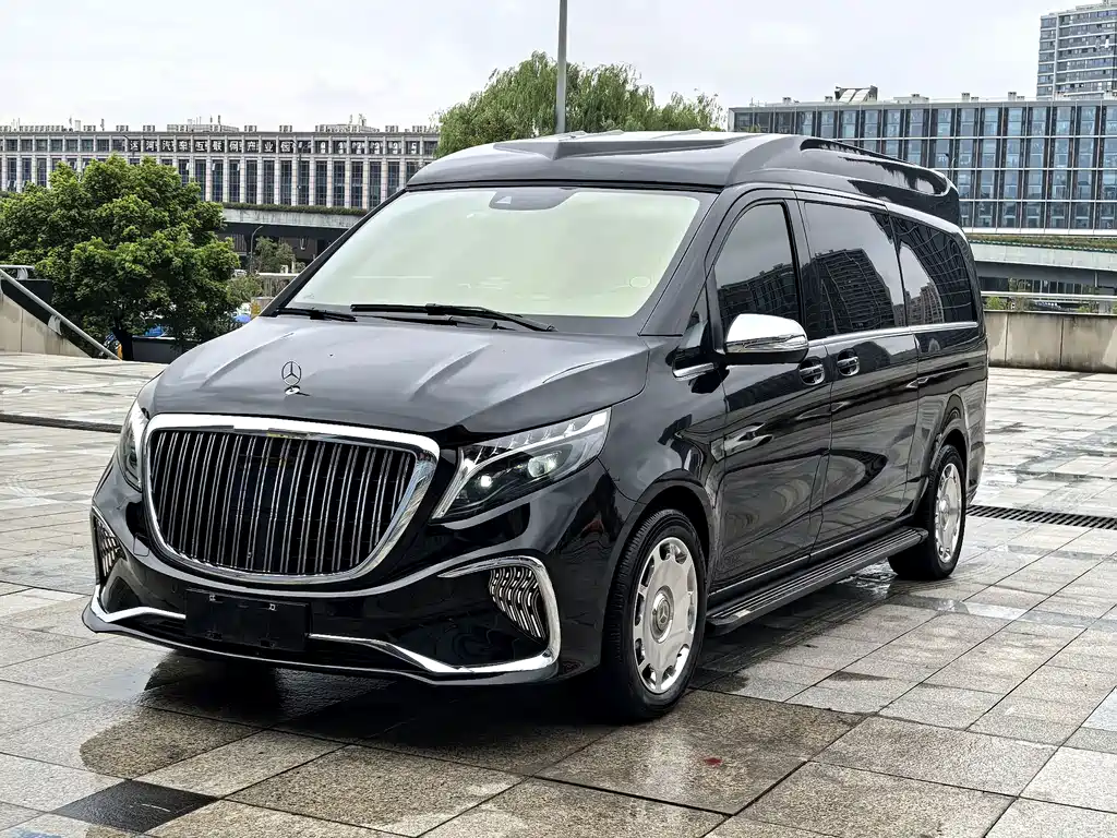 MERCEDES-BENZ V CLASS