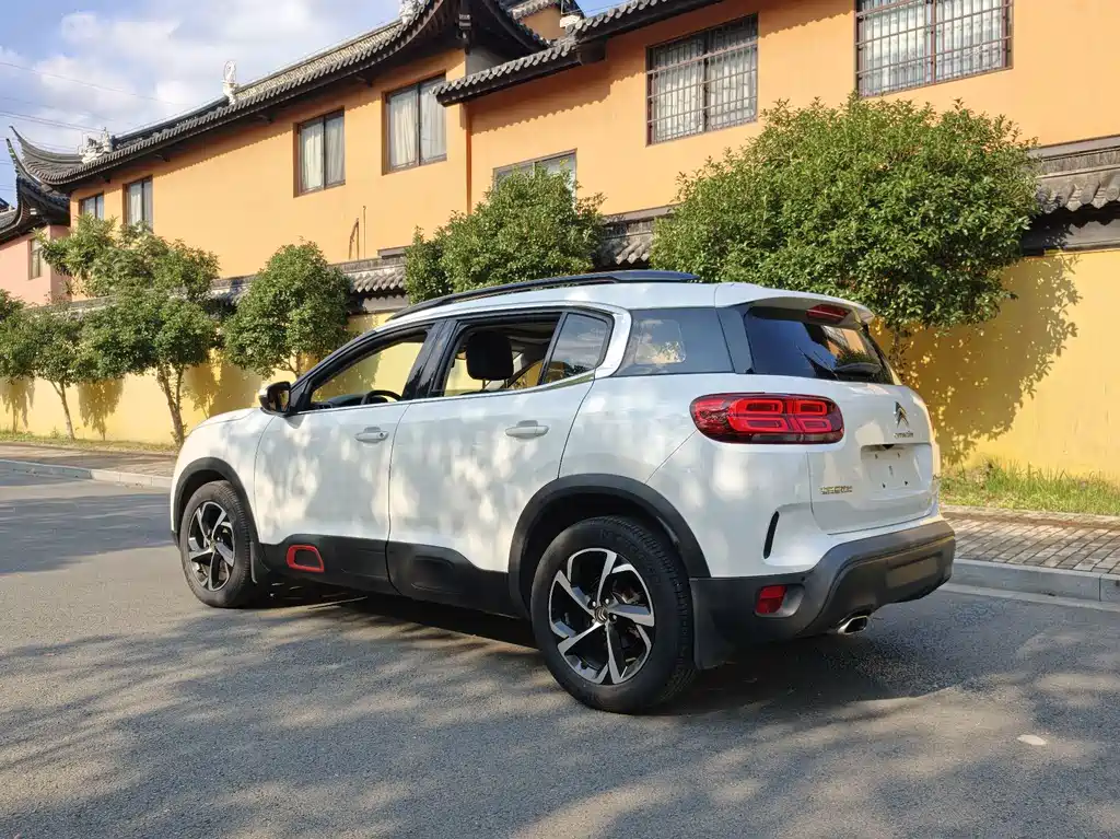 Citroen C5 AIRCROSS — миниатюра 7