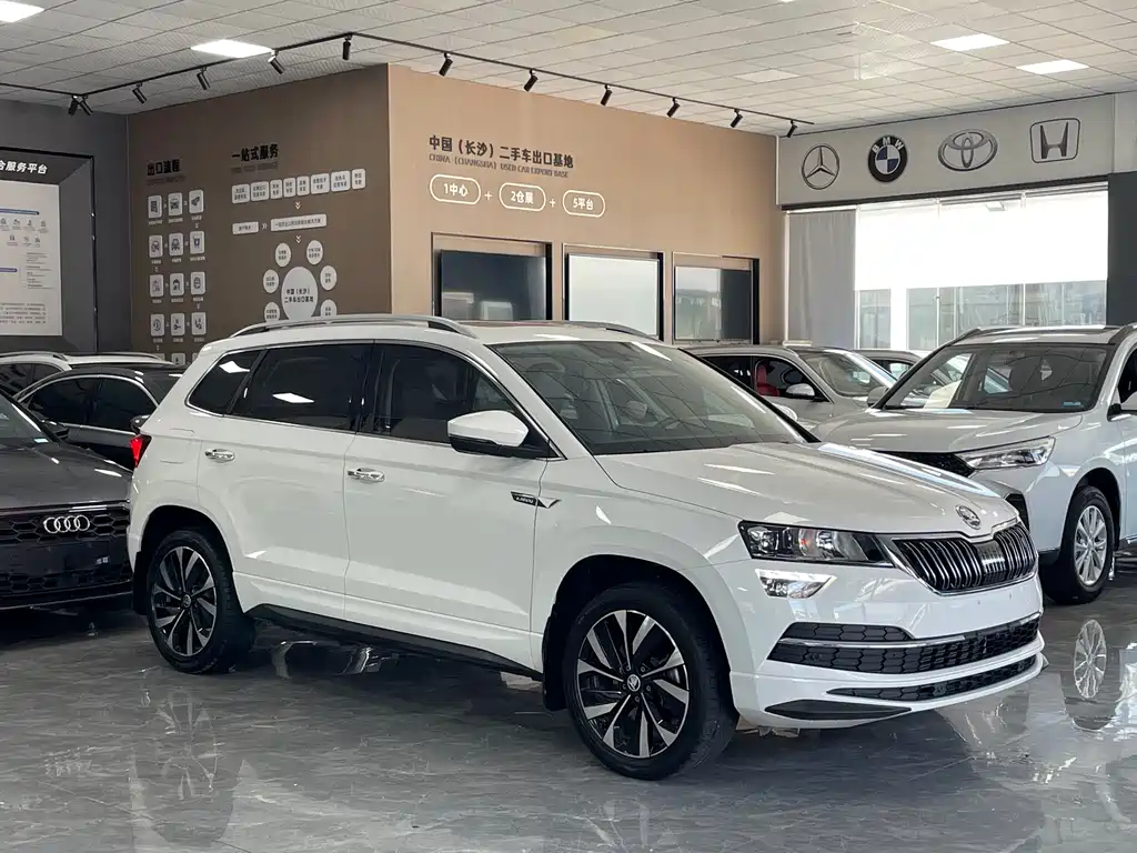 Skoda Karoq 2022 TSI280 Luxury